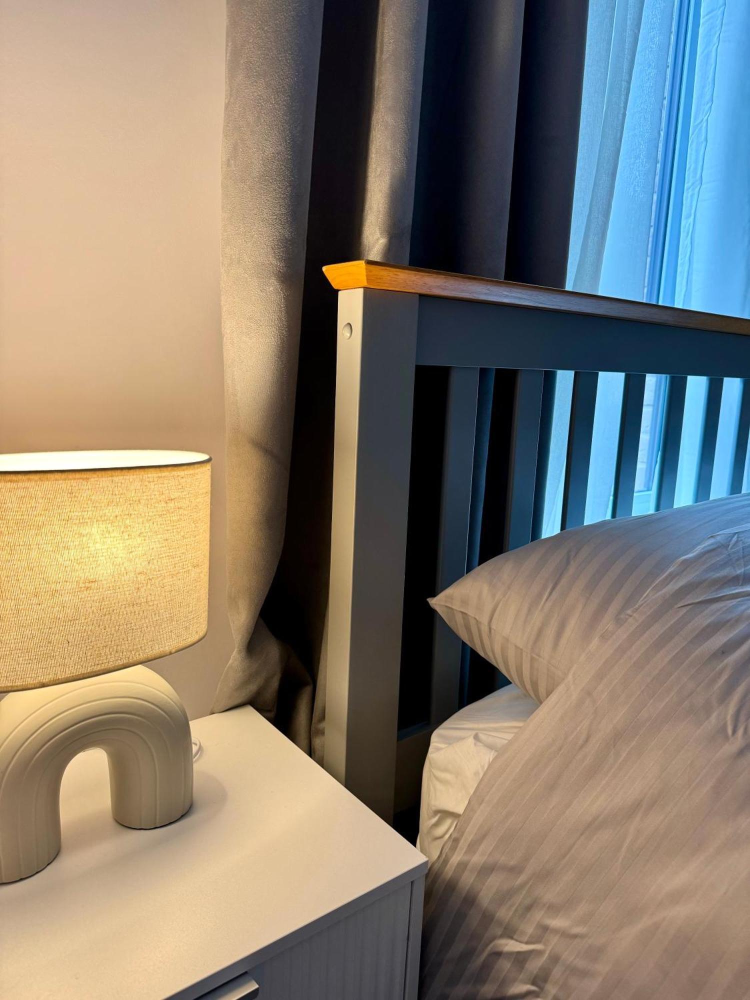 Апартаменти Brand New Flat 5 With Free Parking And Fast Wifi Йорк Екстер'єр фото